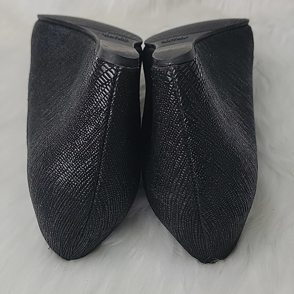Stuart Weitzman stuart weitzman